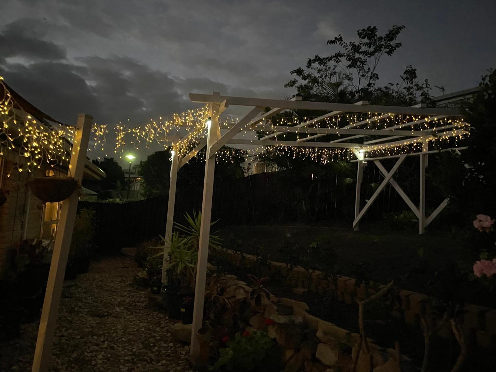 Theme Parks Amituofo Homestay Gold Coast Esterno foto