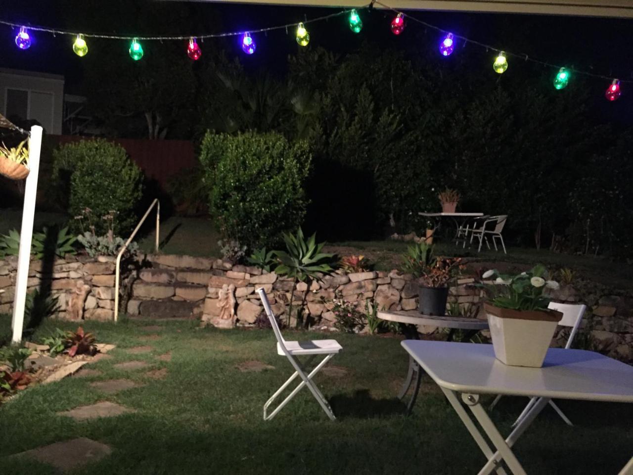 Theme Parks Amituofo Homestay Gold Coast Esterno foto